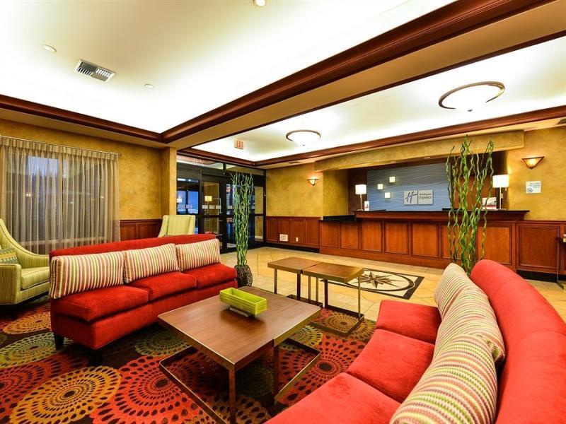 Holiday Inn Express Vancouver North By Ihg Экстерьер фото