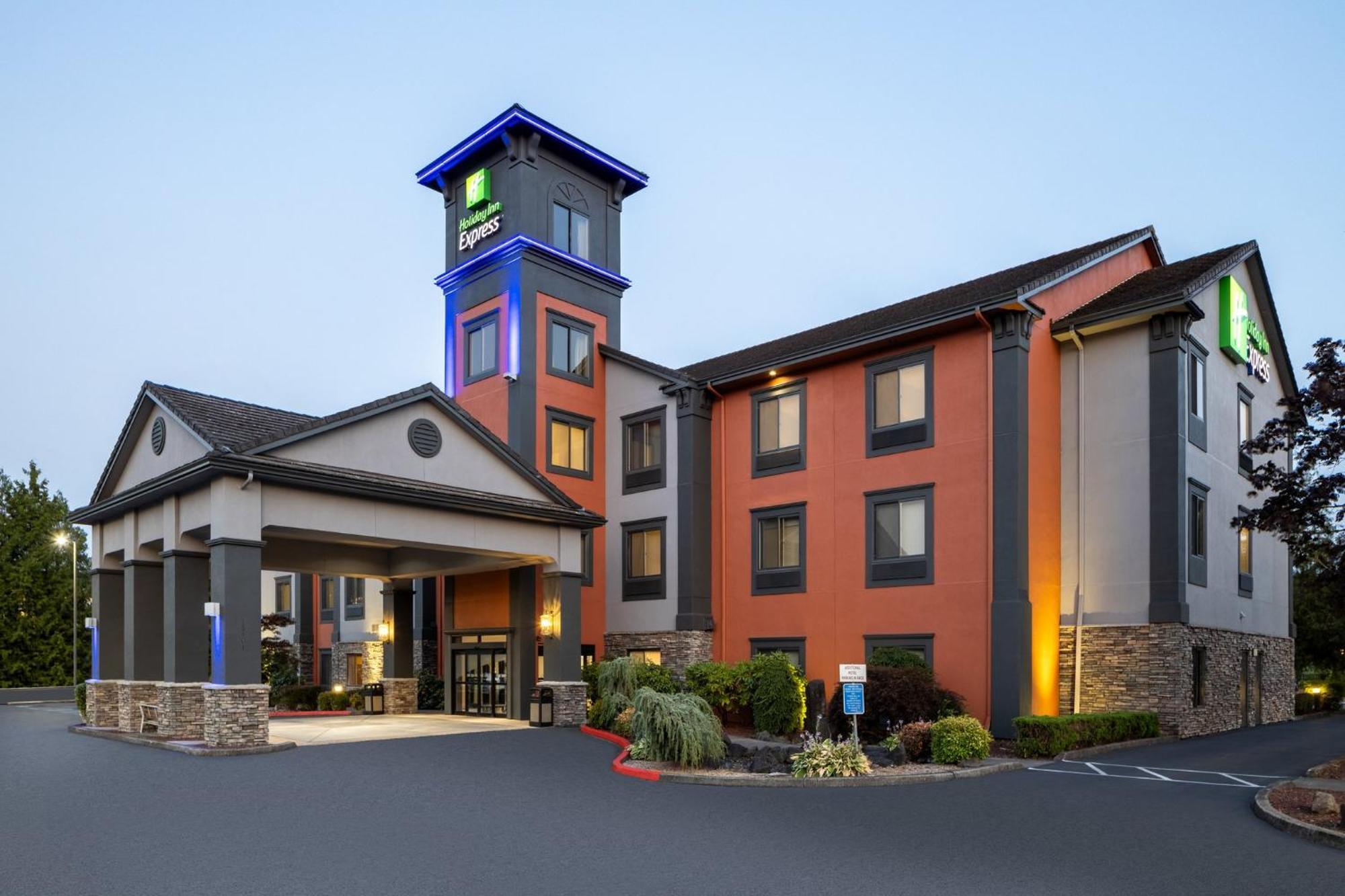 Holiday Inn Express Vancouver North By Ihg Экстерьер фото
