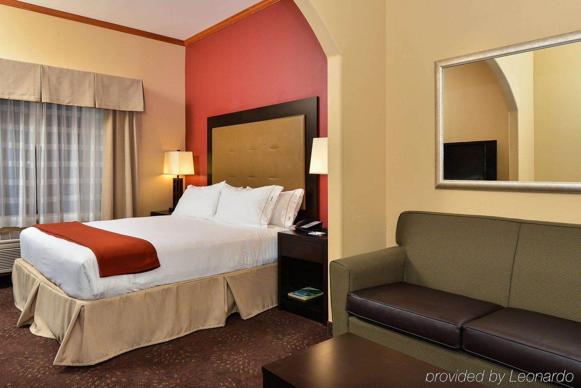 Holiday Inn Express Vancouver North By Ihg Экстерьер фото